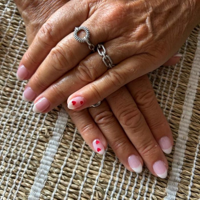 L'Institut Confidentiel Esthéticienne Ayn Aiguebelette Novalaise Chambéry ongles